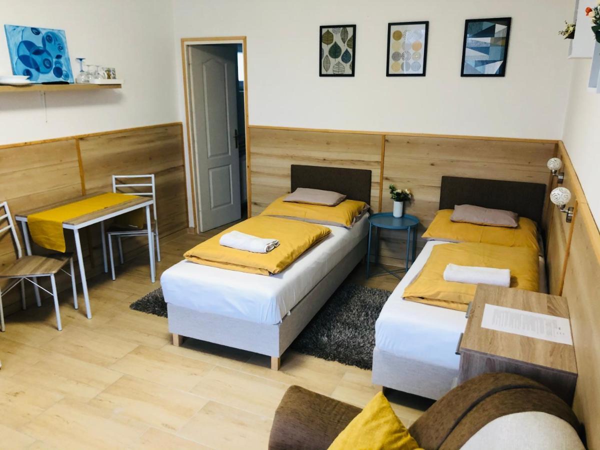 Melania Vendeghaz Hotel Balatonfőkajár Eksteriør billede