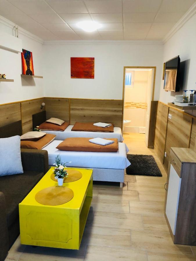 Melania Vendeghaz Hotel Balatonfőkajár Eksteriør billede